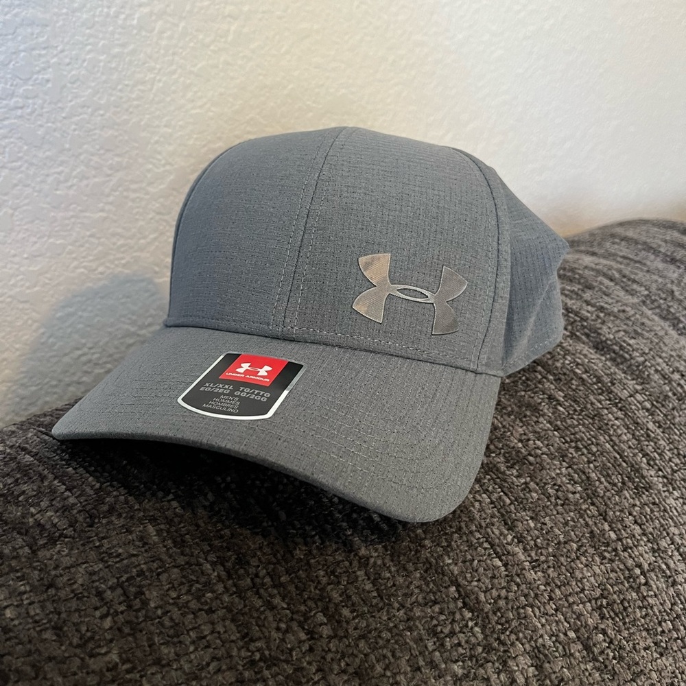 Men’s Under Armour cap